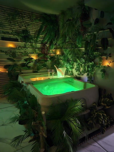 Jungle SPA - Love’nSpa - weekend en amoureux, love rooms avec spa ou jacuzzi privatif