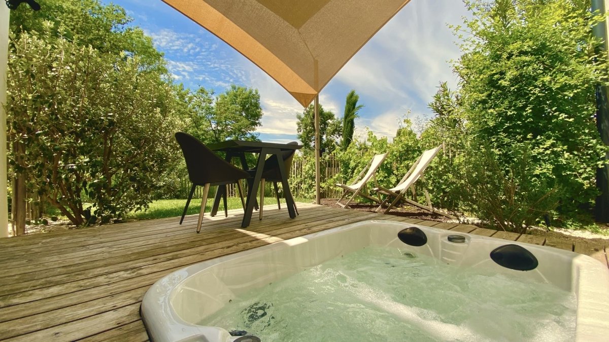 Kassipée Bed & Spa - Love’nSpa - weekend en amoureux, love rooms avec spa ou jacuzzi privatifKassiopée Bed & Spa