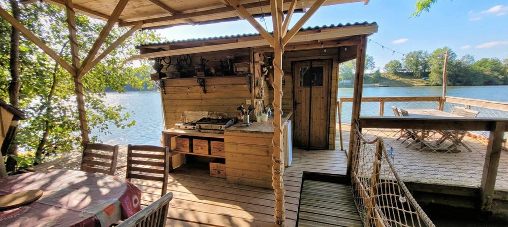 La Cabane Flottante - Love’nSpa - weekend en amoureux, love rooms avec spa ou jacuzzi privatif3 de La Cabane Flottante