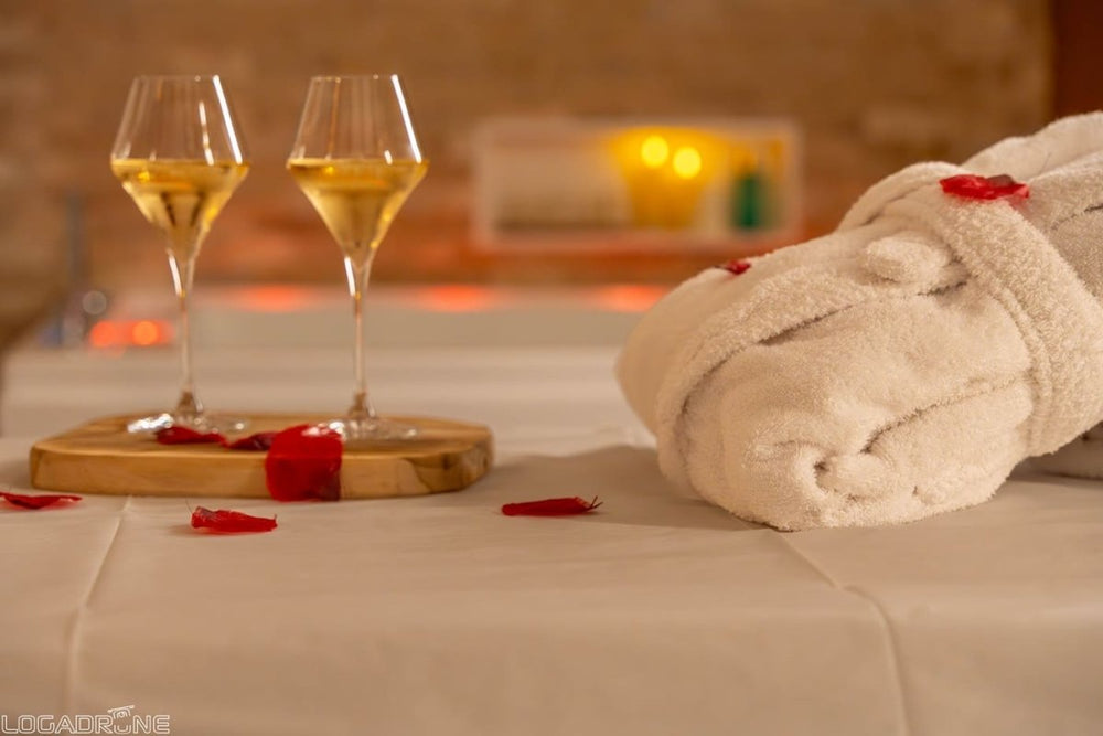 La Cadurcienne - Love’nSpa - weekend en amoureux, love rooms avec spa ou jacuzzi privatif6 de La Cadurcienne