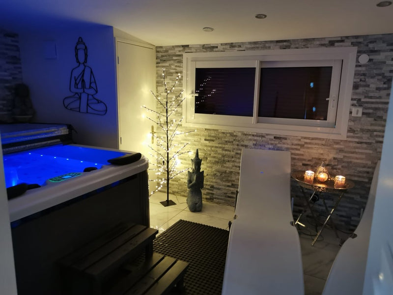 La Casita Del Cocoon - Love’nSpa - weekend en amoureux, love rooms avec spa ou jacuzzi privatif3 de La Casita Del Cocoon