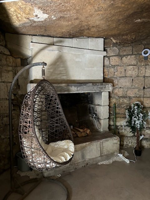 La Cave Secrète - Love’nSpa - weekend en amoureux, love rooms avec spa ou jacuzzi privatif5 de La Cave Secrète