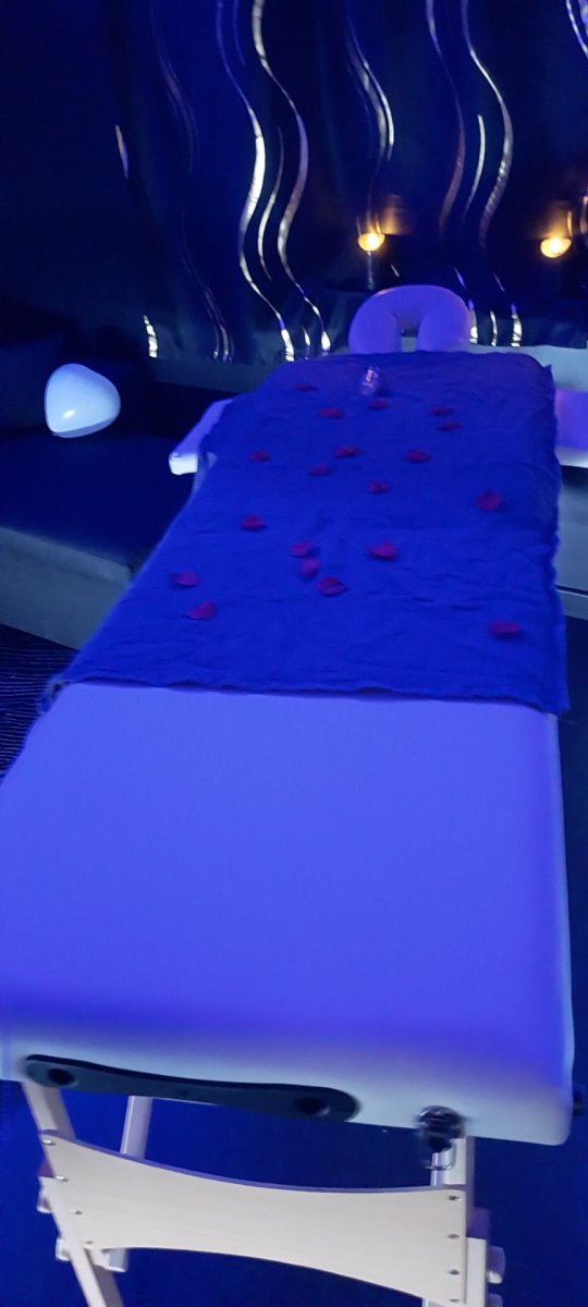 La chambre d'Aphrodite - Love’nSpa - weekend en amoureux, love rooms avec spa ou jacuzzi privatif3 de La chambre d'Aphrodite