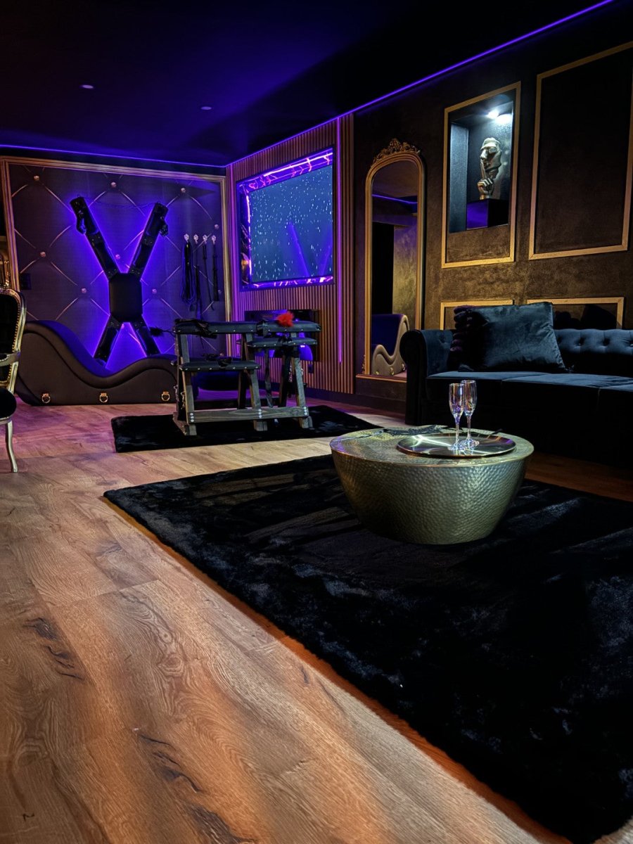 La Clef des Secrets - Love’nSpa - weekend en amoureux, love rooms avec spa ou jacuzzi privatif21 de La Clef des Secrets