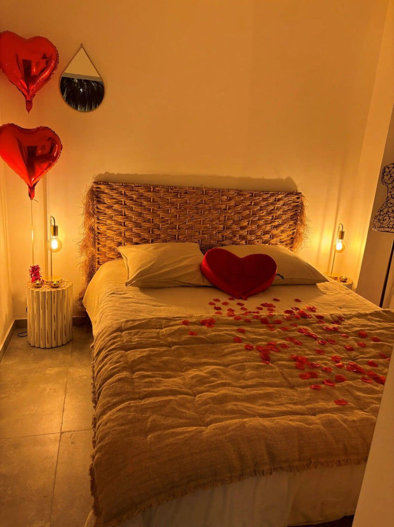 La cour des plaisirs - Love’nSpa - weekend en amoureux, love rooms avec spa ou jacuzzi privatif2 de La cour des plaisirs