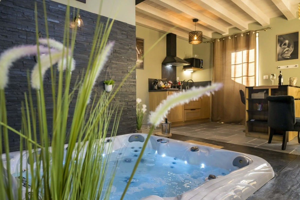 La Dépendance de Victoria Rose - Love’nSpa - weekend en amoureux, love rooms avec spa ou jacuzzi privatif13 de La Dépendance de Victoria Rose
