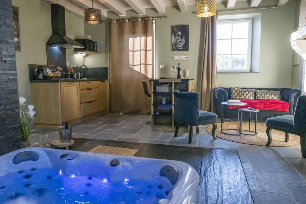 La Dépendance de Victoria Rose - Love’nSpa - weekend en amoureux, love rooms avec spa ou jacuzzi privatif14 de La Dépendance de Victoria Rose