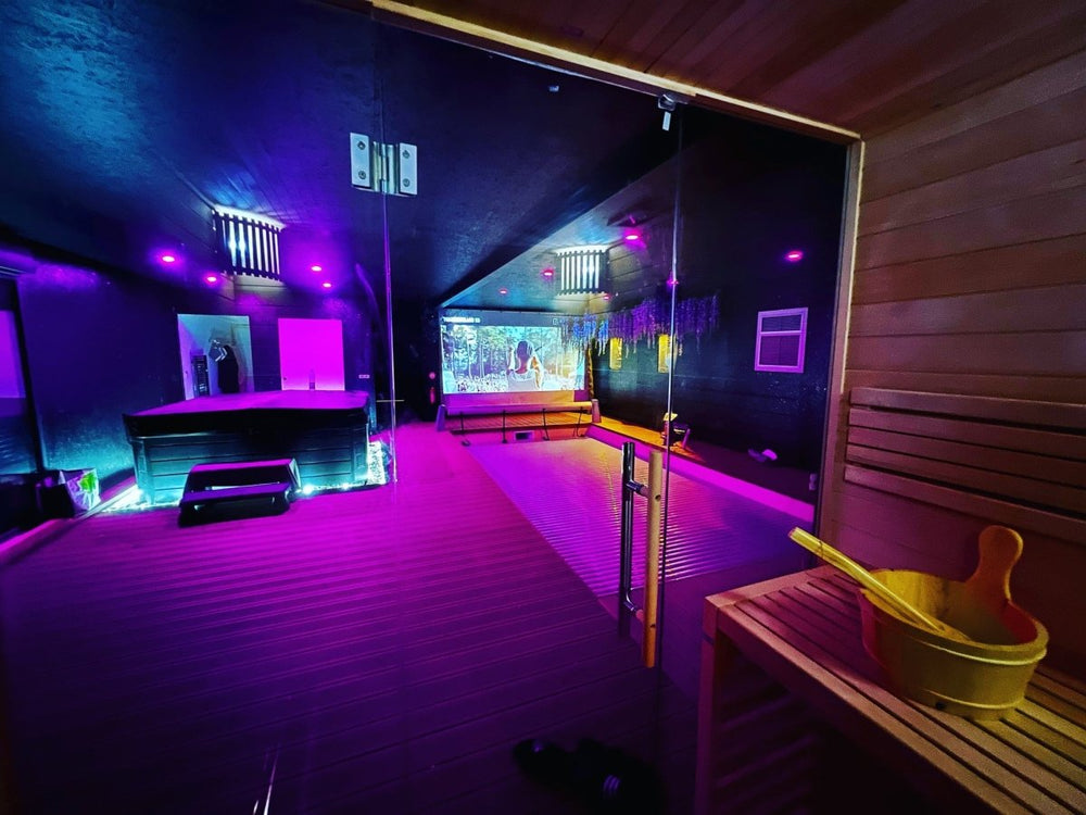 LA FENARDIERE - Love’nSpa - weekend en amoureux, love rooms avec spa ou jacuzzi privatif2 de LA FENARDIERE
