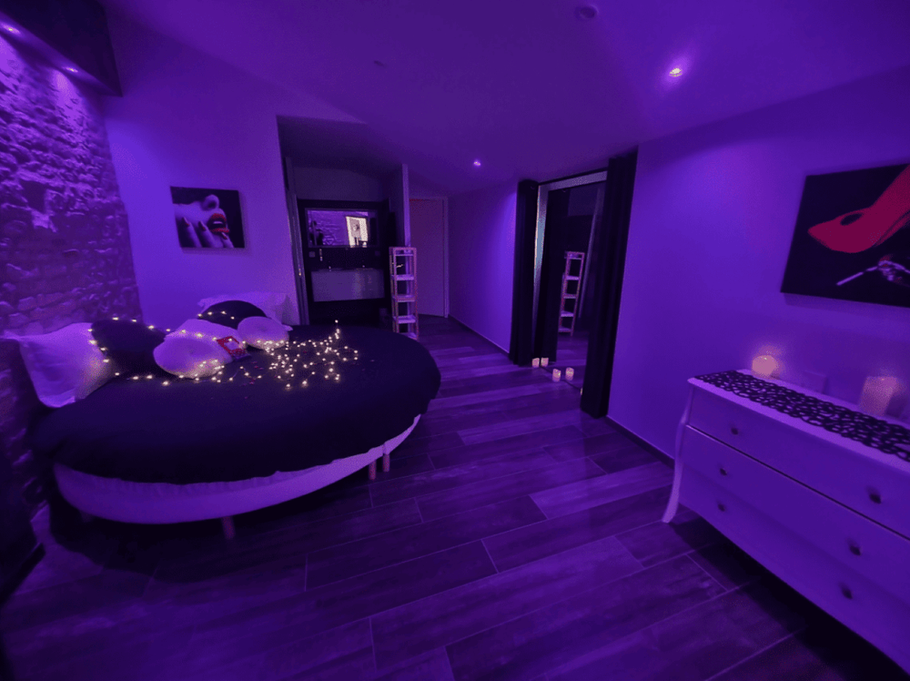 La Longère évasion - Love’nSpa - weekend en amoureux, love rooms avec spa ou jacuzzi privatif1 de La Longère évasion