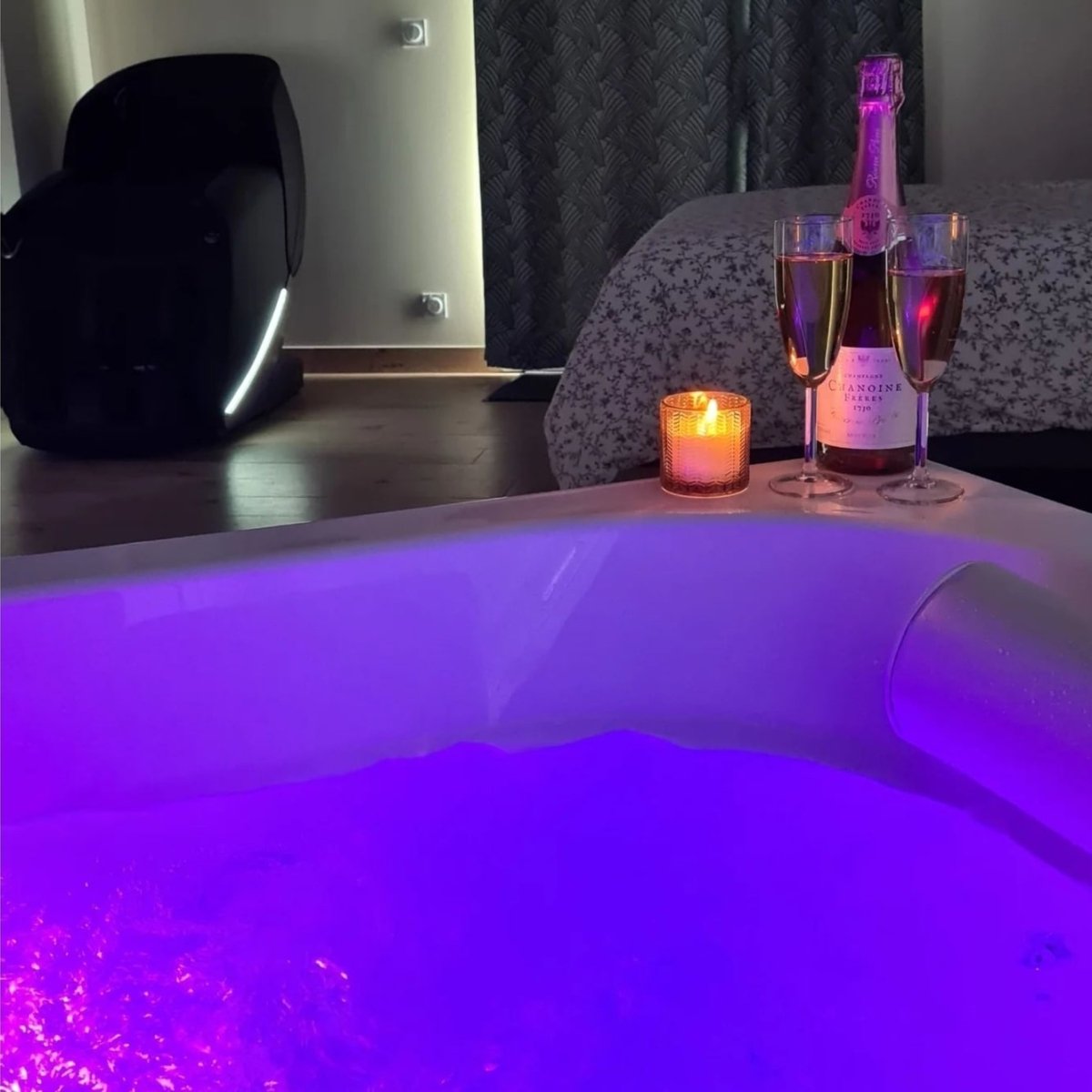 La Parenthèse Enchantée - Love’nSpa - weekend en amoureux, love rooms avec spa ou jacuzzi privatifLa Parenthèse Enchantée
