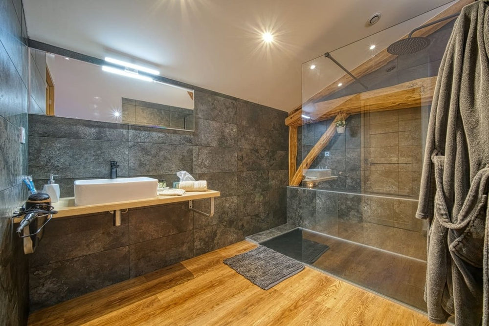 La Parenthèse Romantique - Love’nSpa - weekend en amoureux, love rooms avec spa ou jacuzzi privatif4 de La Parenthèse Romantique