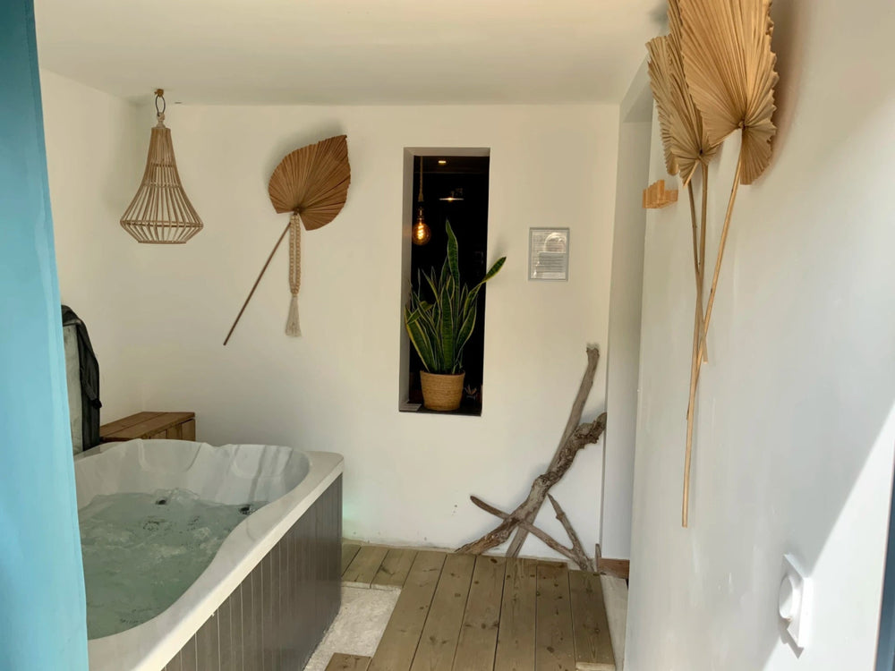 La Perle du Voyageur - Suite Balinaise - Love’nSpa - weekend en amoureux, love rooms avec spa ou jacuzzi privatif6 de La Perle du Voyageur - Suite Balinaise