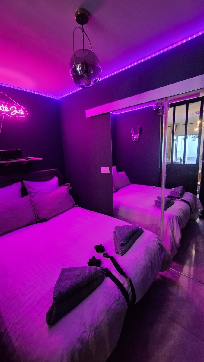La Petite Suite - Love’nSpa - weekend en amoureux, love rooms avec spa ou jacuzzi privatif2 de La Petite Suite