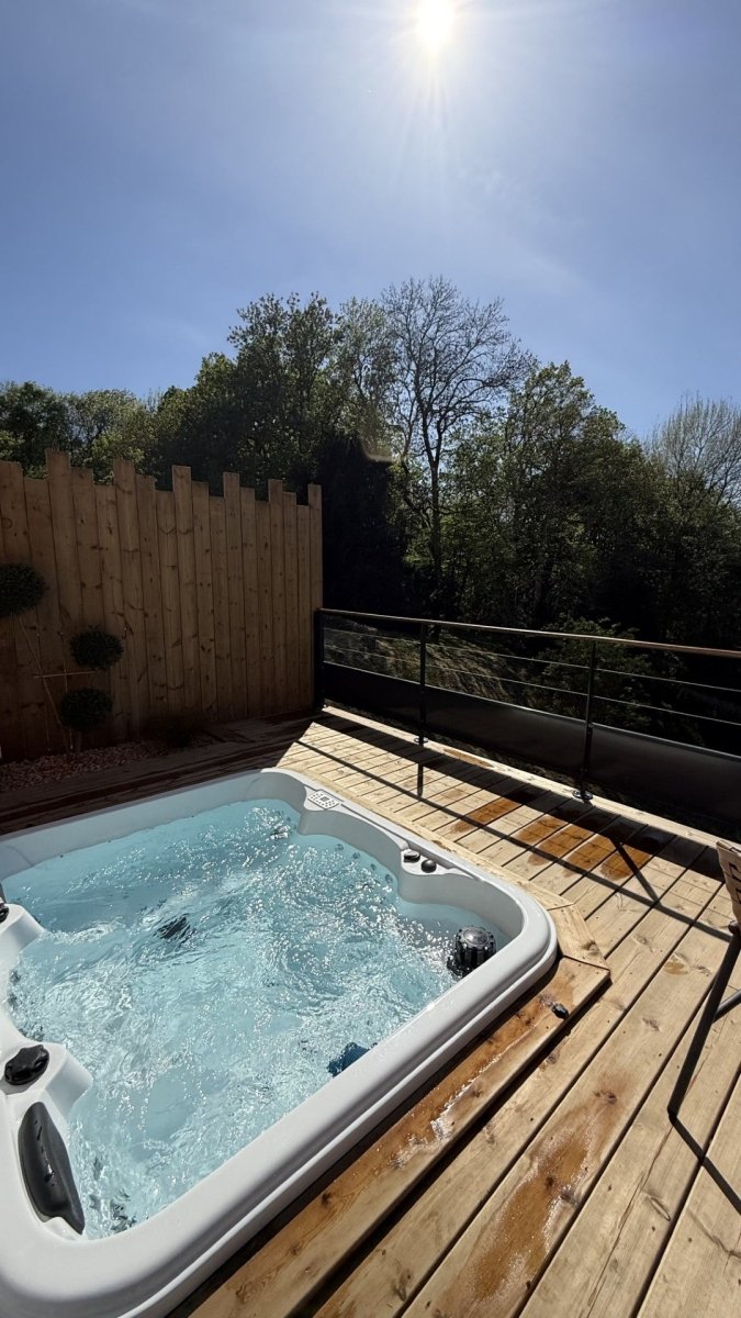 La romance - Love’nSpa - weekend en amoureux, love rooms avec spa ou jacuzzi privatif6 de Le Temps d'une Romance