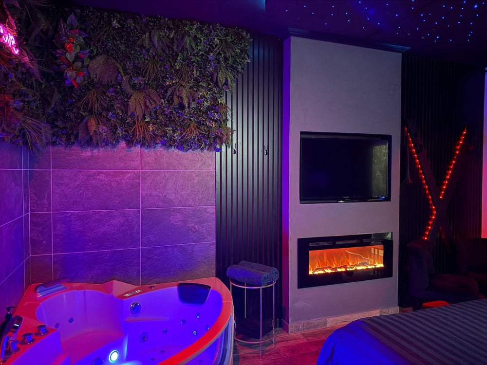 La romantique - Love’nSpa - weekend en amoureux, love rooms avec spa ou jacuzzi privatif1 de La romantique