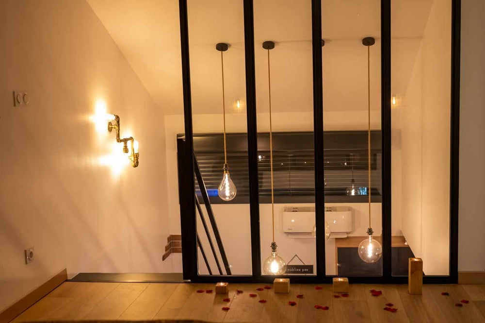 La Suite 55 - L’Industrielle - Love’nSpa - weekend en amoureux, love rooms avec spa ou jacuzzi privatif7 de La Suite 55 - L’Industrielle