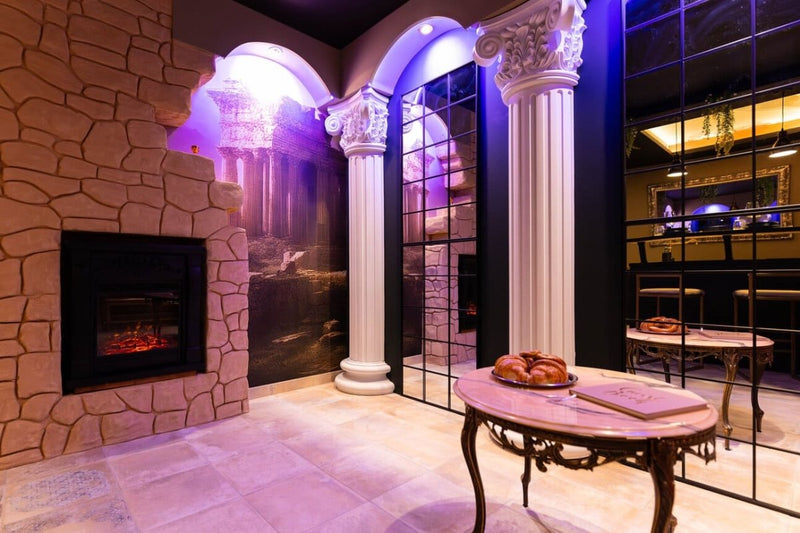 La Suite de Vénus, Love Room Jacuzzi Pièce Secrète - Love’nSpa - weekend en amoureux, love rooms avec spa ou jacuzzi privatif4 de La Suite de Vénus, Love Room Jacuzzi Pièce Secrète