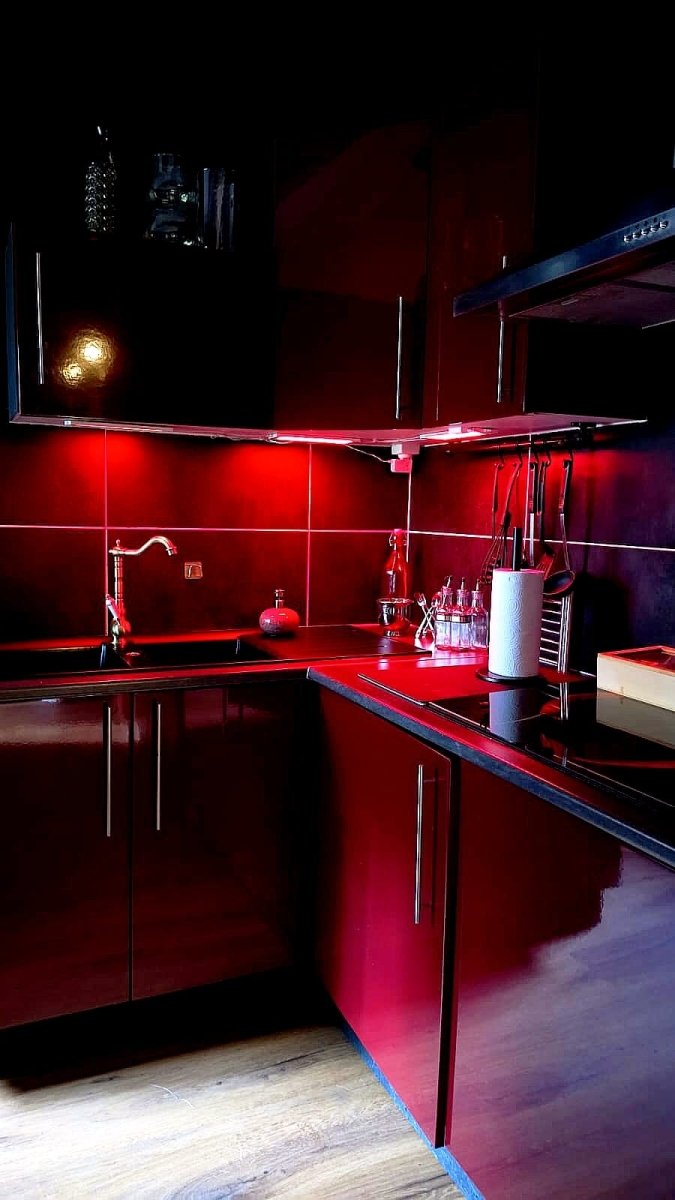 La Suite Obsidienne - Love’nSpa - weekend en amoureux, love rooms avec spa ou jacuzzi privatif18 de La Suite Obsidienne