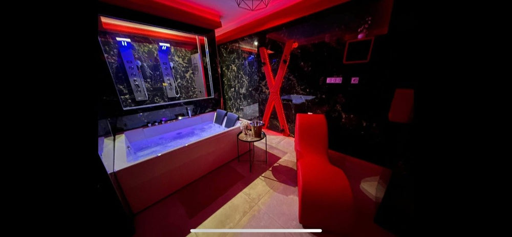 La Tour - Love’nSpa - weekend en amoureux, love rooms avec spa ou jacuzzi privatif1 de La Tour