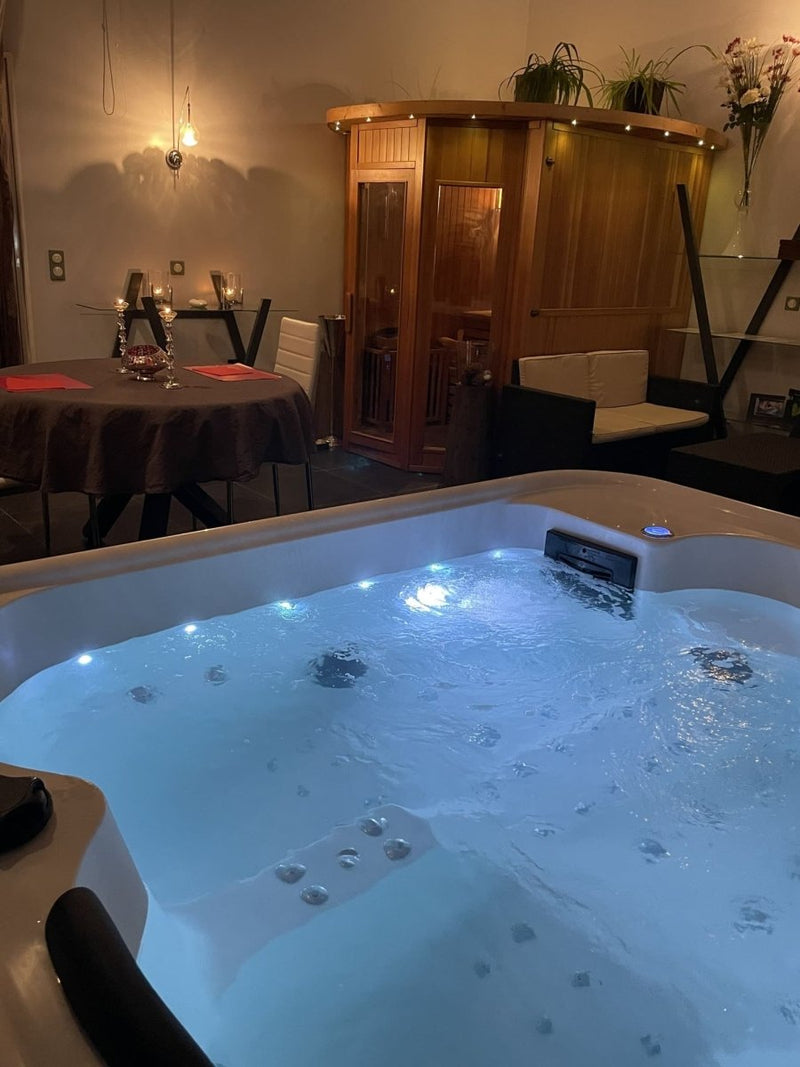 La Villa des Délices - Love’nSpa - weekend en amoureux, love rooms avec spa ou jacuzzi privatif4 de La Villa des Délices