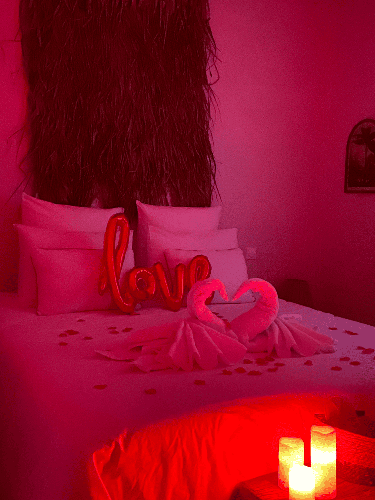 La Villa Lova - Love’nSpa - weekend en amoureux, love rooms avec spa ou jacuzzi privatif5 de La Villa Lova