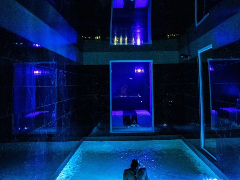 La Villa Sauvie - Love’nSpa - weekend en amoureux, love rooms avec spa ou jacuzzi privatif4 de La Villa Sauvie