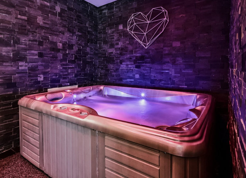 L'AppartOsé - Aix les Bains - Love’nSpa - weekend en amoureux, love rooms avec spa ou jacuzzi privatif3 de L'AppartOsé - Aix les Bains