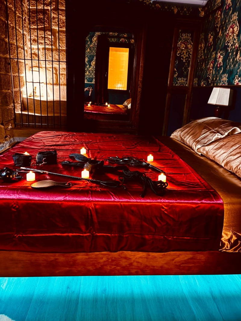 L’ascension des plaisirs - Love’nSpa - weekend en amoureux, love rooms avec spa ou jacuzzi privatif4 de L’Ascension Des Plaisirs