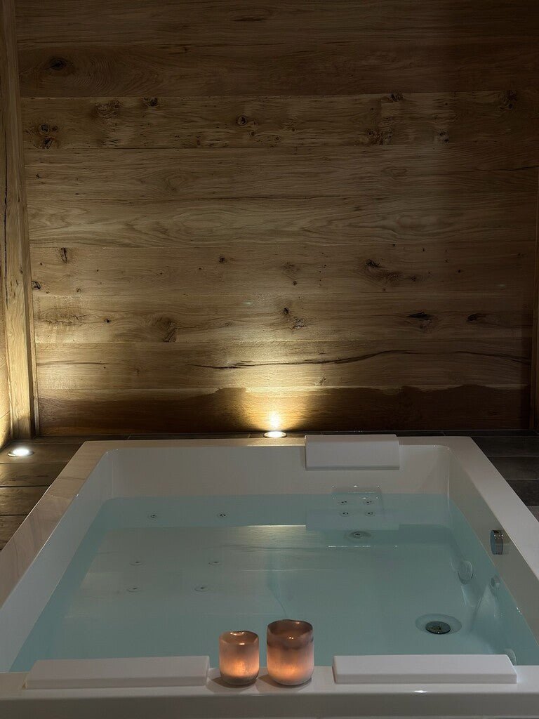 L'authentique - Love’nSpa - weekend en amoureux, love rooms avec spa ou jacuzzi privatif10 de L'orée des lys