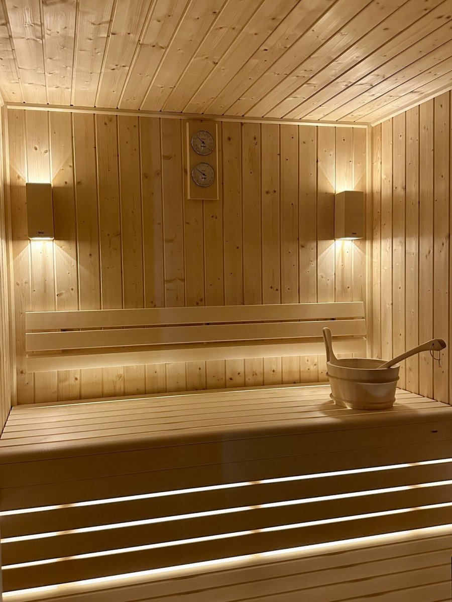 L'authentique - Love’nSpa - weekend en amoureux, love rooms avec spa ou jacuzzi privatif2 de L'orée des lys