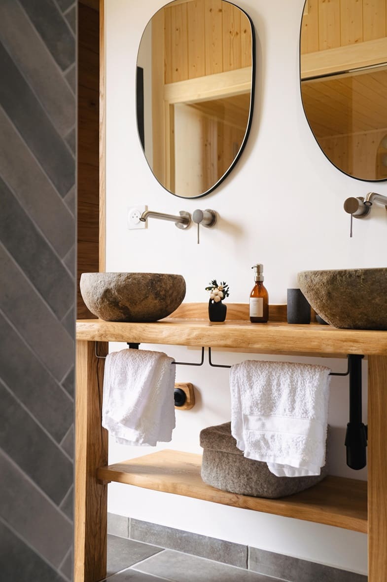 L'authentique - Love’nSpa - weekend en amoureux, love rooms avec spa ou jacuzzi privatif16 de L'orée des lys