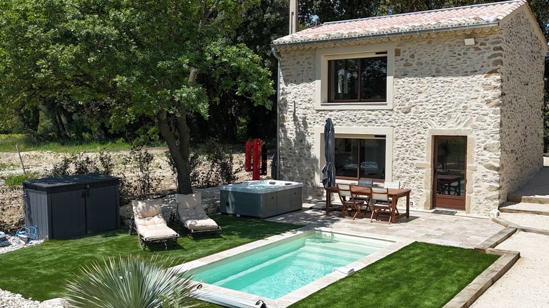 Le Cabanon Douillet - Love’nSpa - weekend en amoureux, love rooms avec spa ou jacuzzi privatif2 de Le Cabanon Douillet