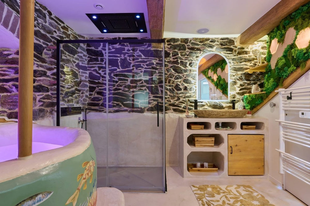 Le Calypso : Love Room Balnéo de luxe 2025 - Love’nSpa - weekend en amoureux, love rooms avec spa ou jacuzzi privatif3 de Le Calypso : Love Room Balnéo de luxe