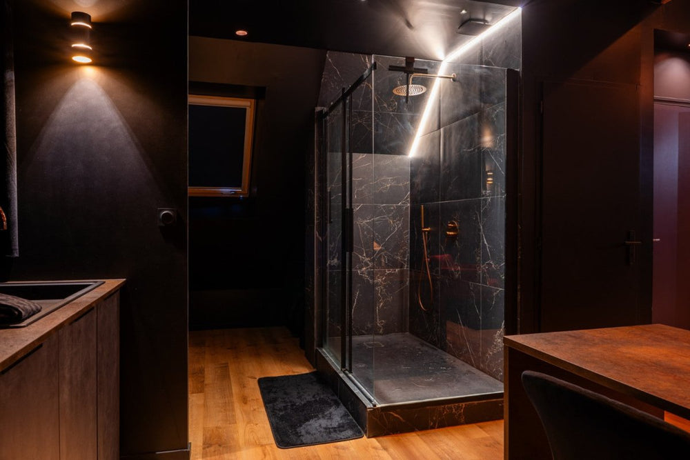 Le Côté Secret Lorient - Love’nSpa - weekend en amoureux, love rooms avec spa ou jacuzzi privatif8 de Le Côté Secret Lorient