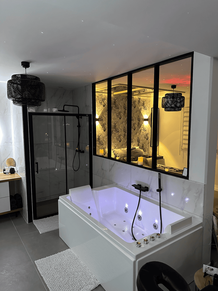 Le Diamant Secret - Love’nSpa - weekend en amoureux, love rooms avec spa ou jacuzzi privatif6 de Le Diamant Secret