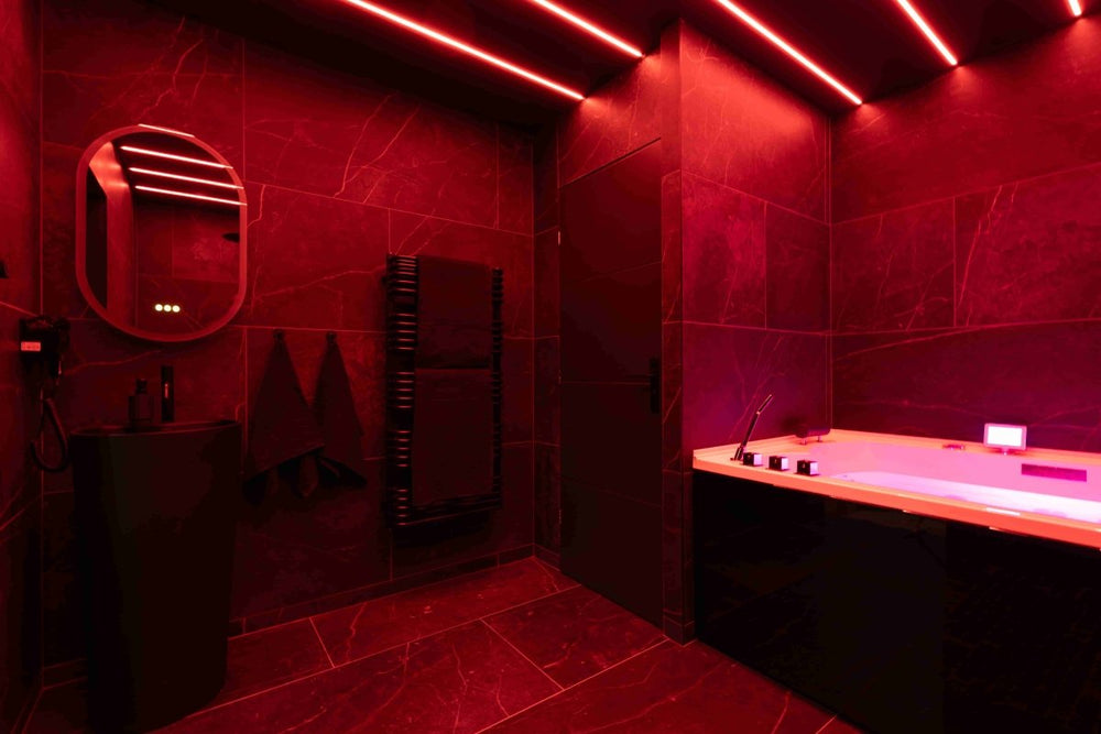 Le Donjon - Love’nSpa - weekend en amoureux, love rooms avec spa ou jacuzzi privatif11 de Le Donjon