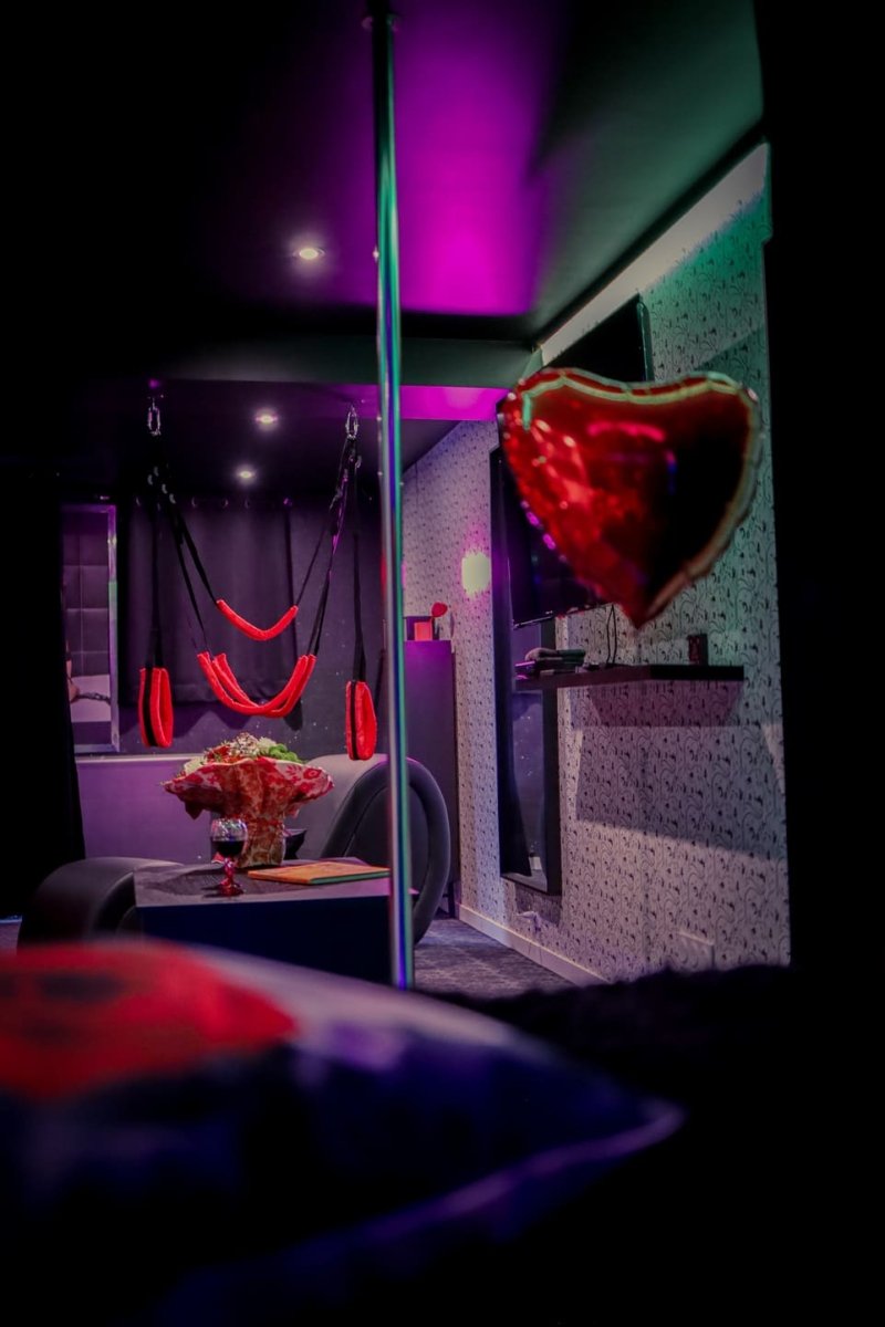 Le Fifty - Love’nSpa - weekend en amoureux, love rooms avec spa ou jacuzzi privatif10 de Le Fifty