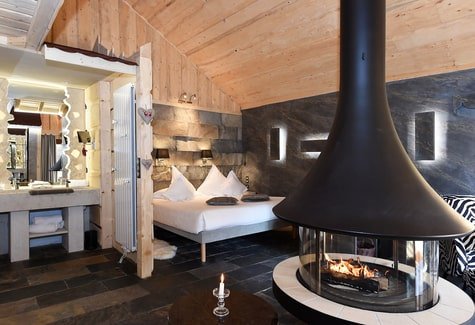 Le Haut Jardin - Les Etoiles - Love’nSpa - weekend en amoureux, love rooms avec spa ou jacuzzi privatif3 de Le Haut Jardin - Les Etoiles
