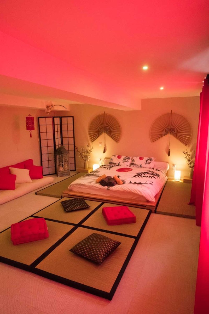 Le Jade Rouge - Love’nSpa - weekend en amoureux, love rooms avec spa ou jacuzzi privatif17 de Le Jade Rouge