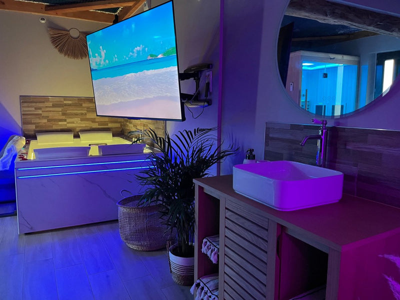 Le Lagoon - Love’nSpa - weekend en amoureux, love rooms avec spa ou jacuzzi privatif3 de Le Lagoon