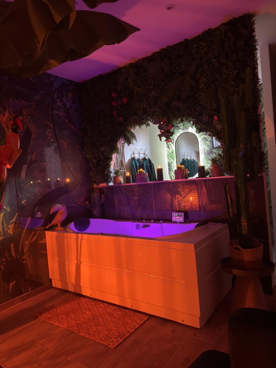 Le Lodge de la Jungle - Love’nSpa - weekend en amoureux, love rooms avec spa ou jacuzzi privatif10 de Le Lodge de la Jungle