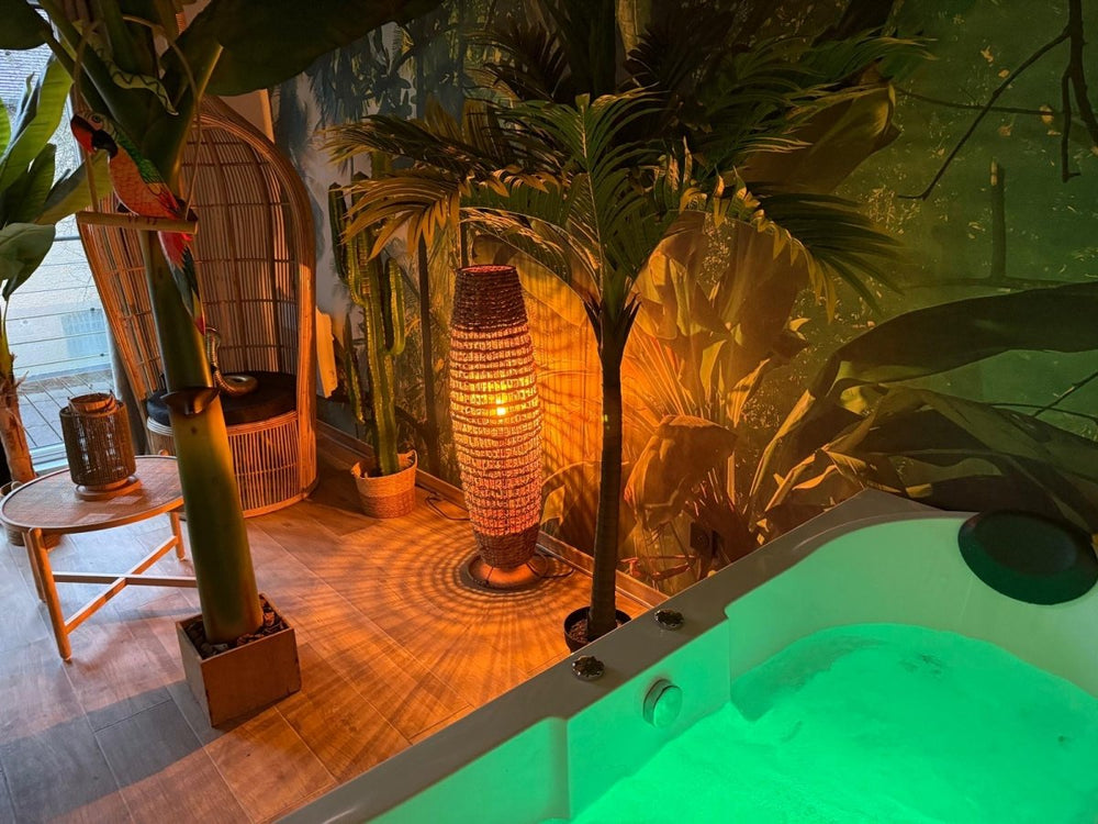 Le Lodge de la Jungle - Love’nSpa - weekend en amoureux, love rooms avec spa ou jacuzzi privatif8 de Le Lodge de la Jungle