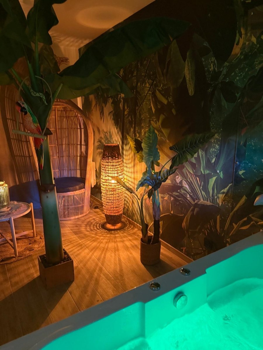 Le Lodge de la Jungle - Love’nSpa - weekend en amoureux, love rooms avec spa ou jacuzzi privatif14 de Le Lodge de la Jungle