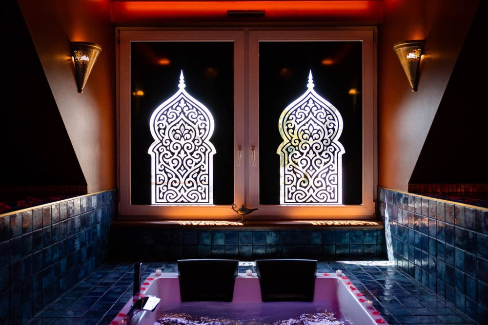 Le Palais des Mille et Une Nuits - Love Room, Jacuzzi, Pièce Secrète - Love’nSpa - weekend en amoureux, love rooms avec spa ou jacuzzi privatif9 de Le Palais des Mille et Une Nuits - Love Room, Jacuzzi, Pièce Secrète