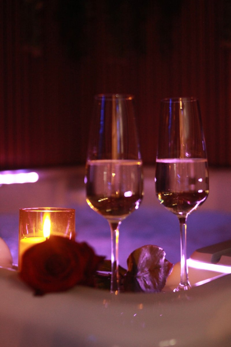 Le Paradis D'amour - Love’nSpa - weekend en amoureux, love rooms avec spa ou jacuzzi privatif8 de Le Paradis D'amour