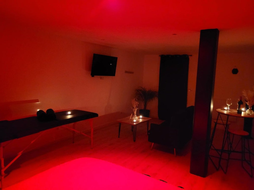 Le Plaisir des Sens - Love’nSpa - weekend en amoureux, love rooms avec spa ou jacuzzi privatif8 de Le Plaisir des Sens