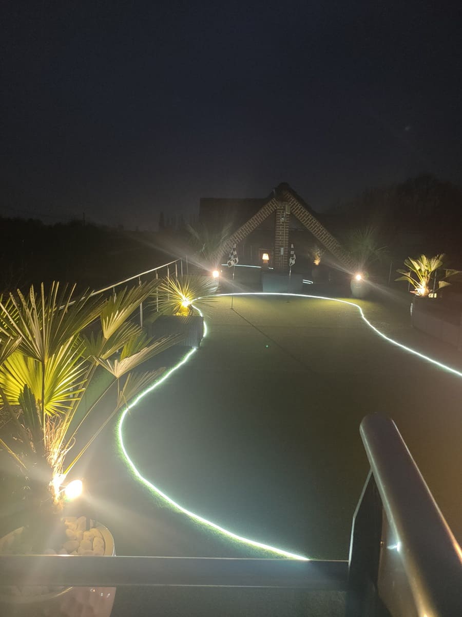 Le Quart D'Heure Américain - Love’nSpa - weekend en amoureux, love rooms avec spa ou jacuzzi privatif14 de Le Quart D'Heure Américain