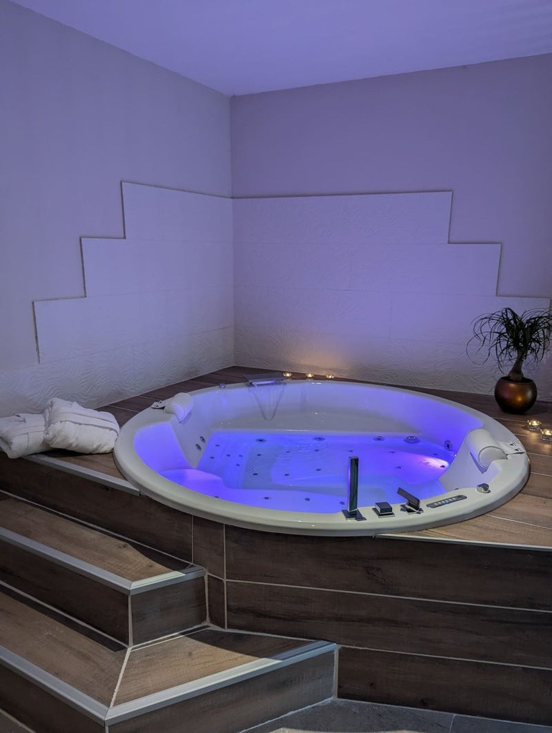 Le rituel - Love’nSpa - weekend en amoureux, love rooms avec spa ou jacuzzi privatif3 de Le rituel