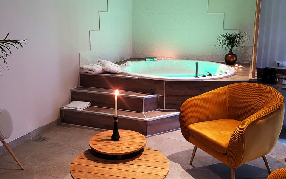 Le rituel - Love’nSpa - weekend en amoureux, love rooms avec spa ou jacuzzi privatif1 de Le rituel