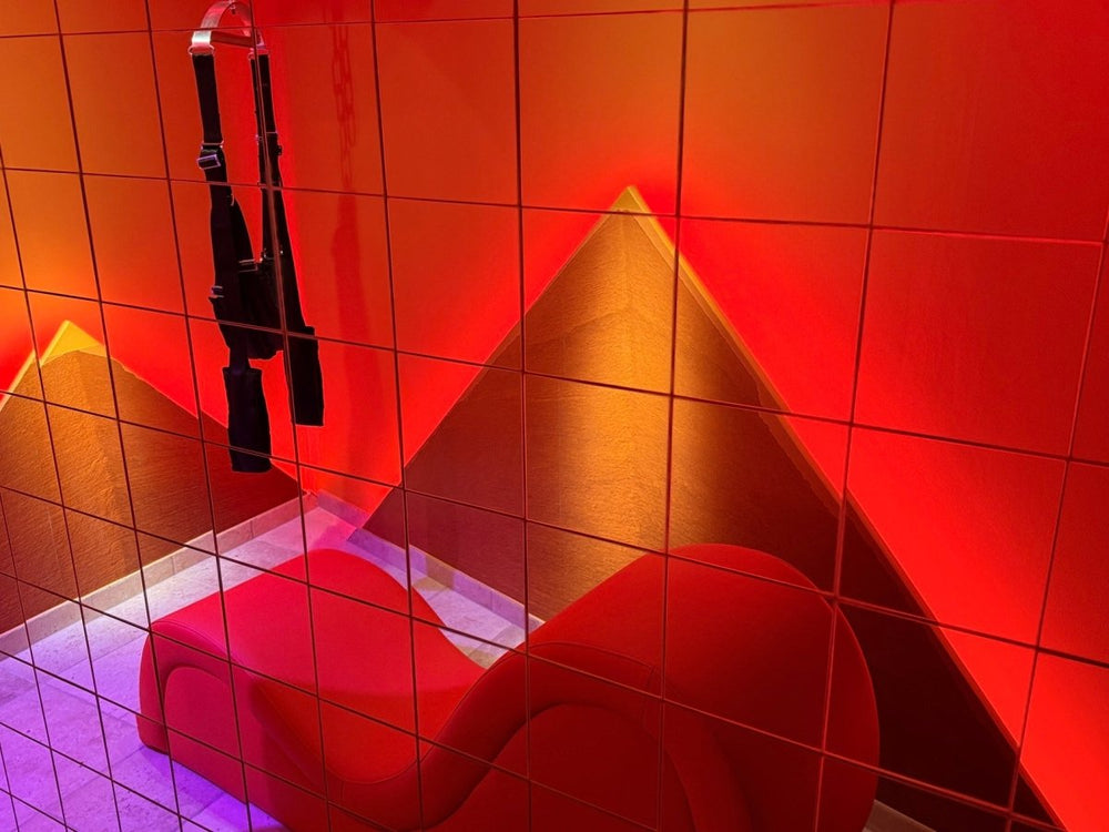 Le Secret de Cléopâtre - Love’nSpa - weekend en amoureux, love rooms avec spa ou jacuzzi privatif20 de Le Secret de Cléopâtre - Love Room, Jacuzzi, Pièce Secrète